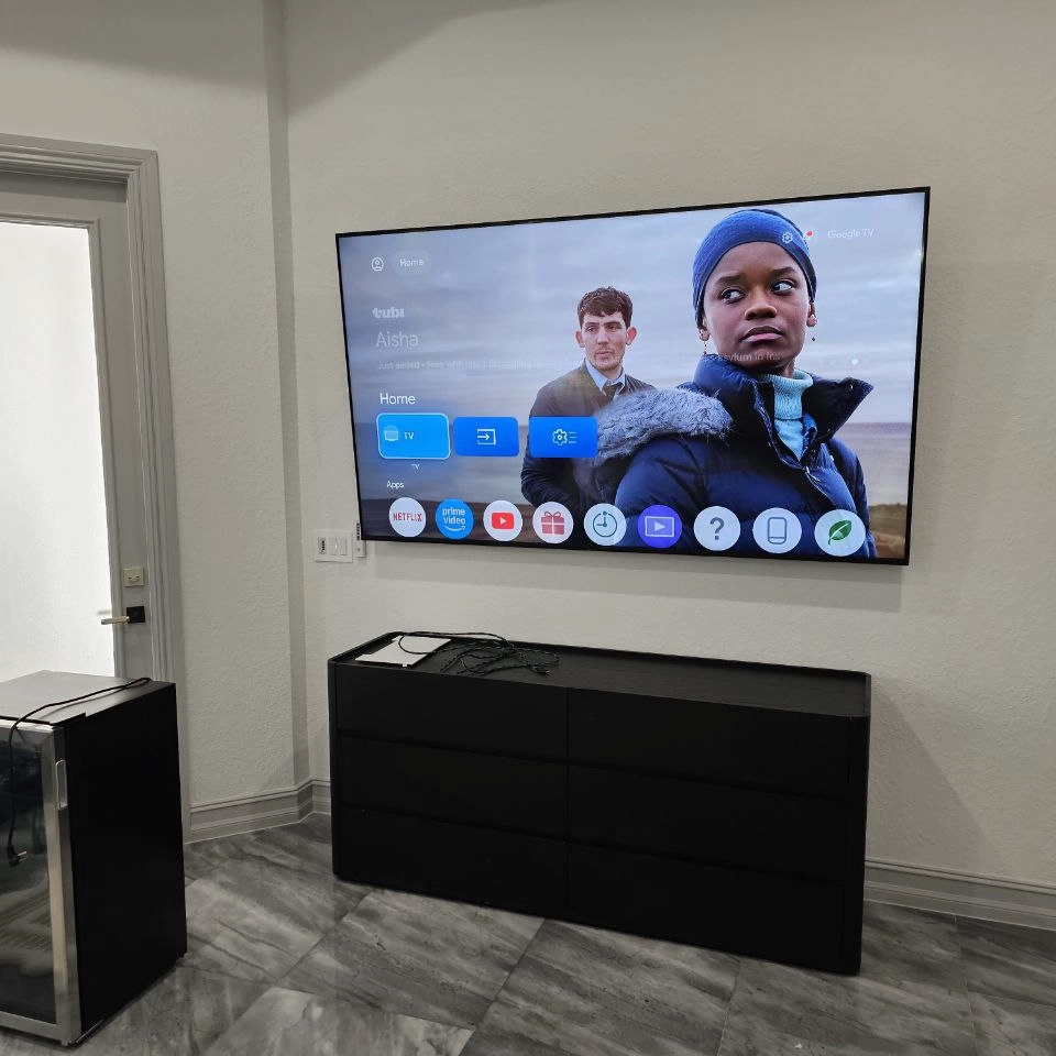 Soundbar and TV wall mounting with cable concealing